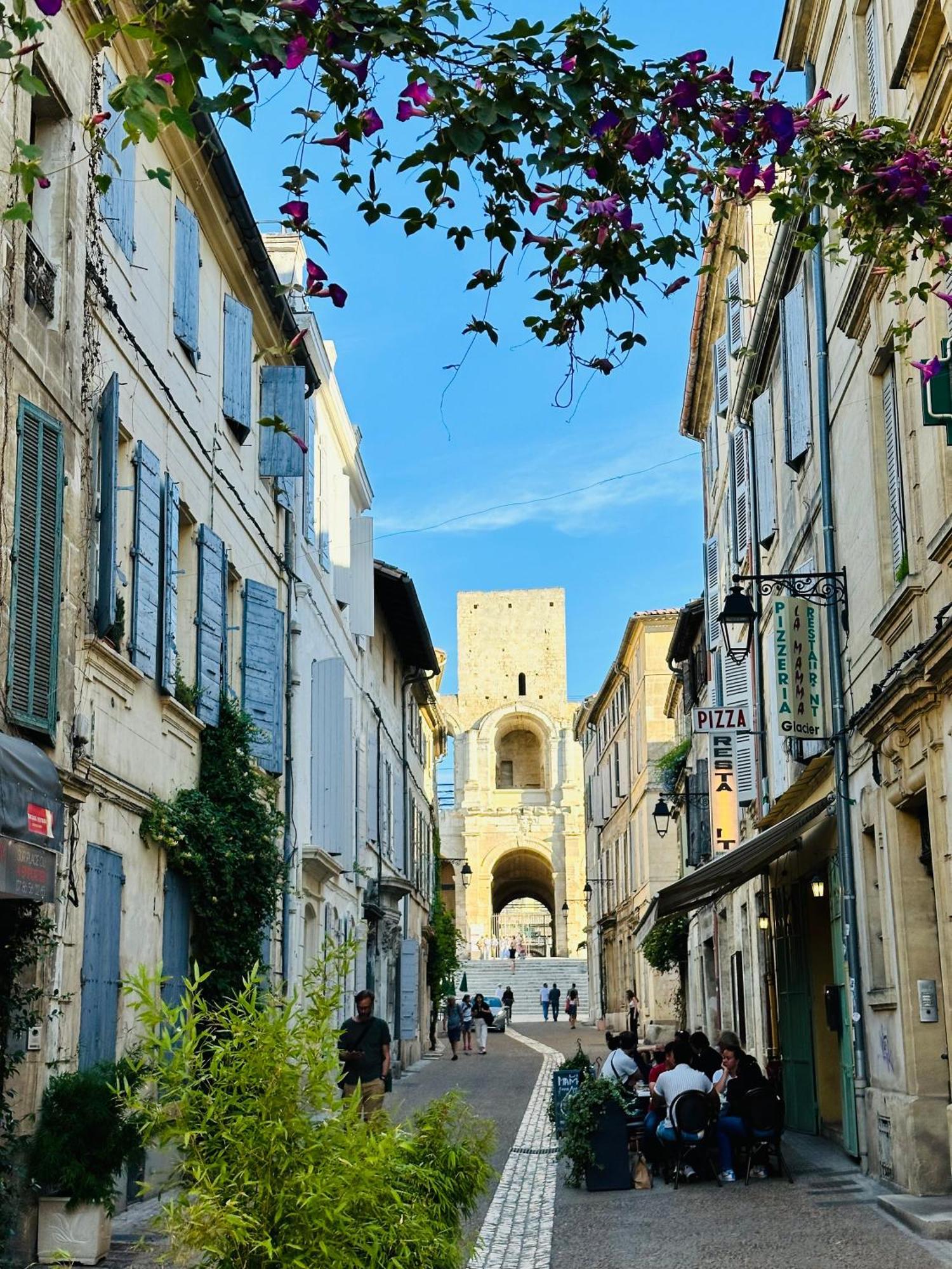 Maison Arenas Arles Exteriör bild